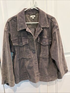Easel Corduroy Jacket Shacket in Taupe Gray